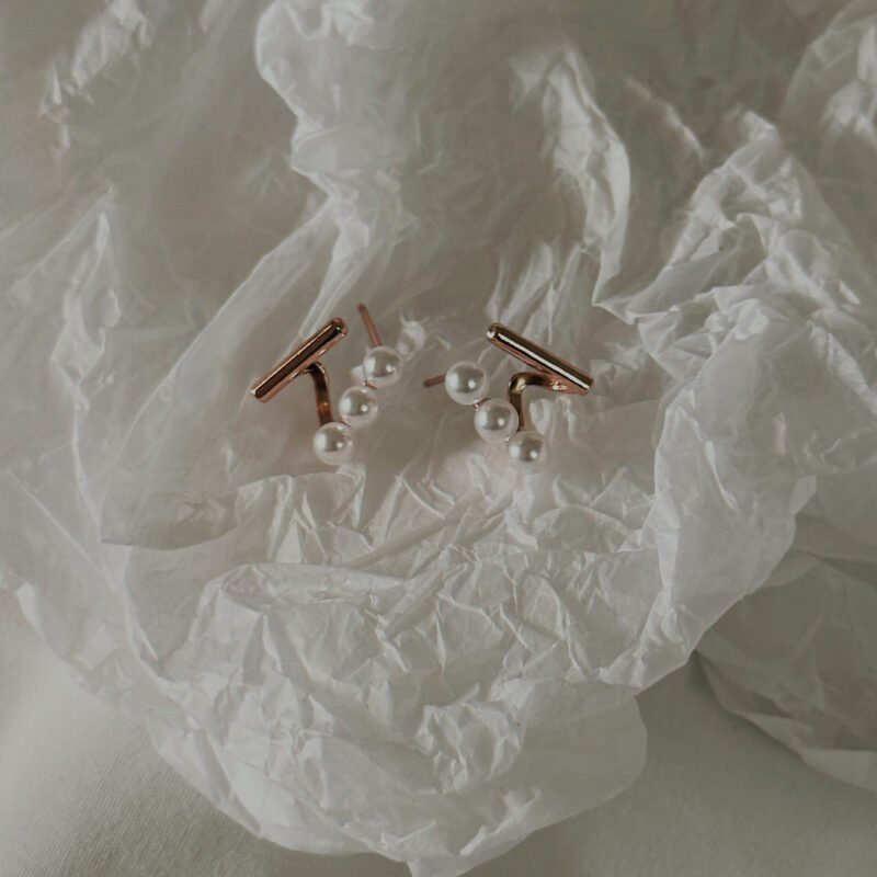 Maru-Maru Pearl Earrings